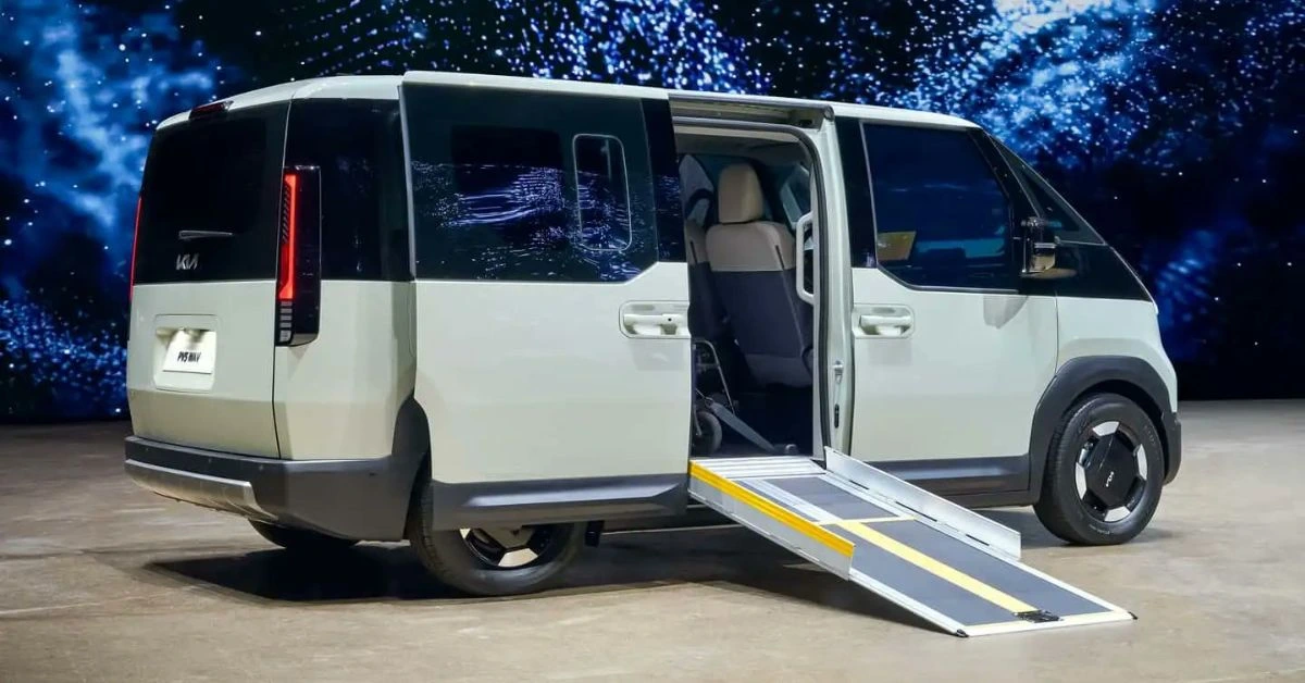 kia pv5 wkndr